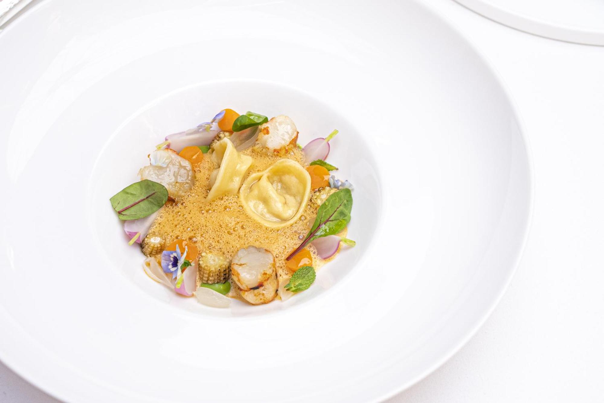 Stikliai Hotel - Relais & Chateaux VNO Exterior foto A modern French dish