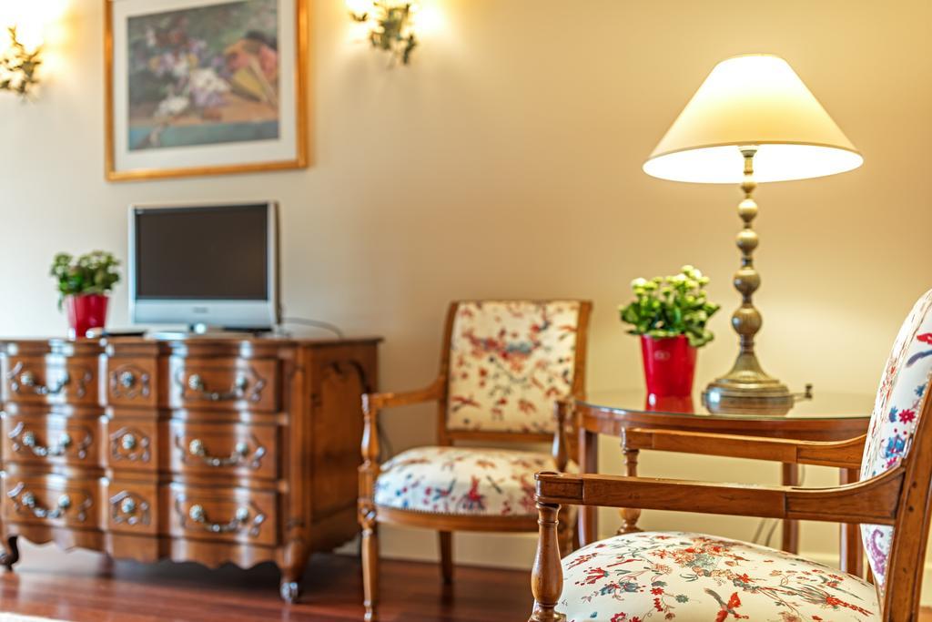 Stikliai Hotel - Relais & Chateaux VNO Exterior foto A table lamp